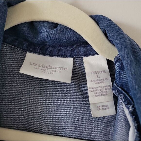 Vintage Denim Button Down - Picture 4 of 4